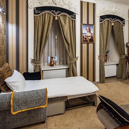 Classic Royal Central Apartment. Balcony And A/C إلفيف المظهر الخارجي الصورة
