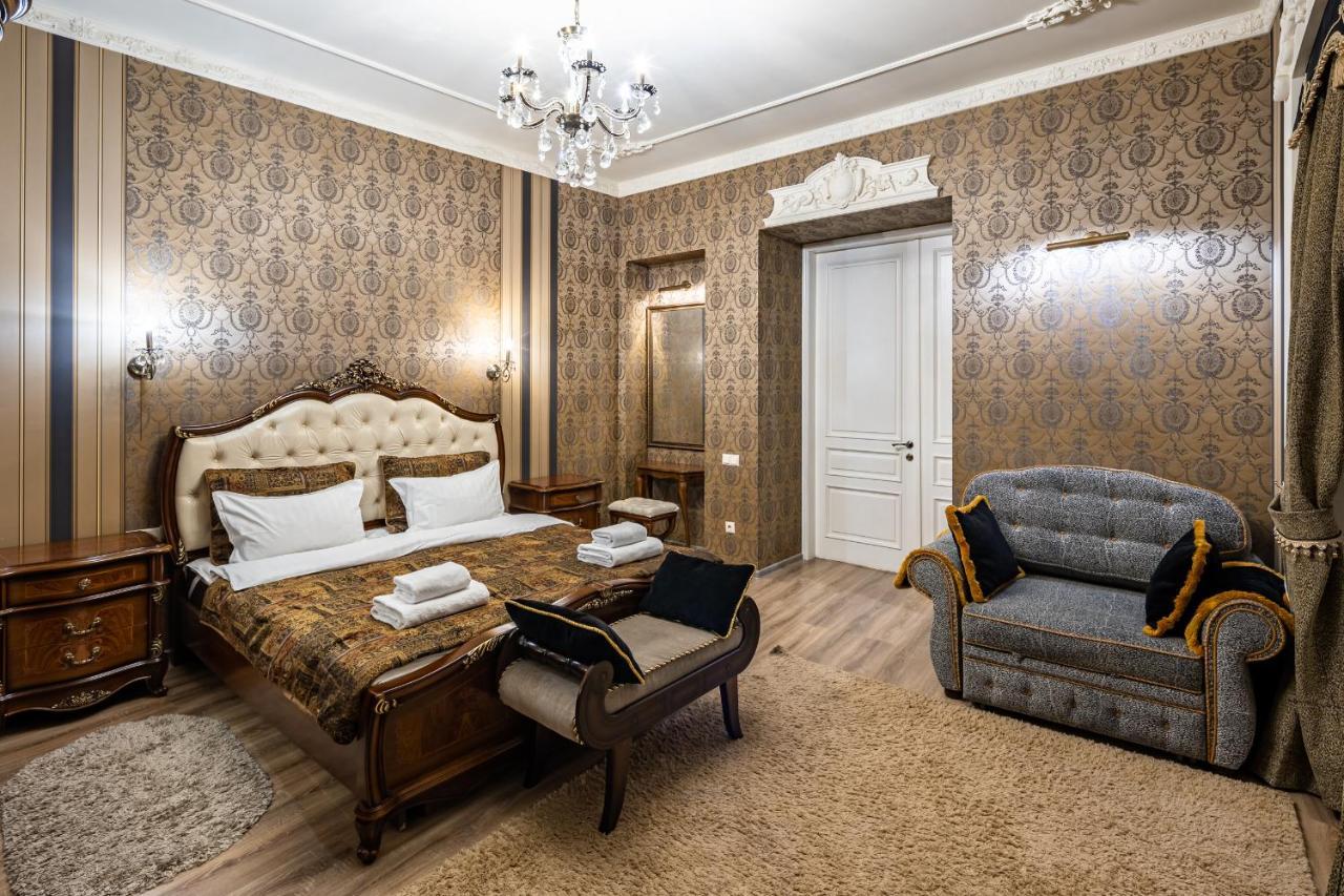 Classic Royal Central Apartment. Balcony And A/C إلفيف المظهر الخارجي الصورة