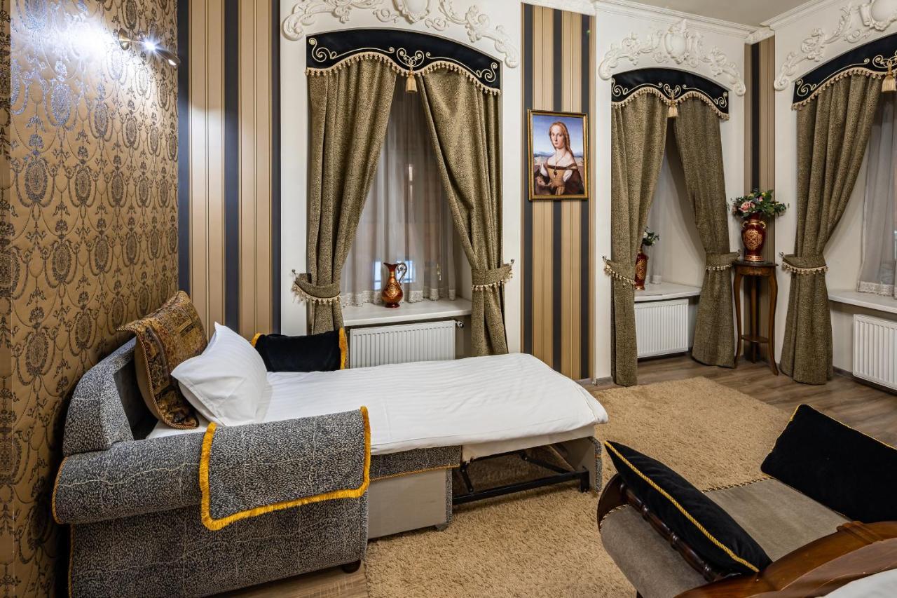 Classic Royal Central Apartment. Balcony And A/C إلفيف المظهر الخارجي الصورة