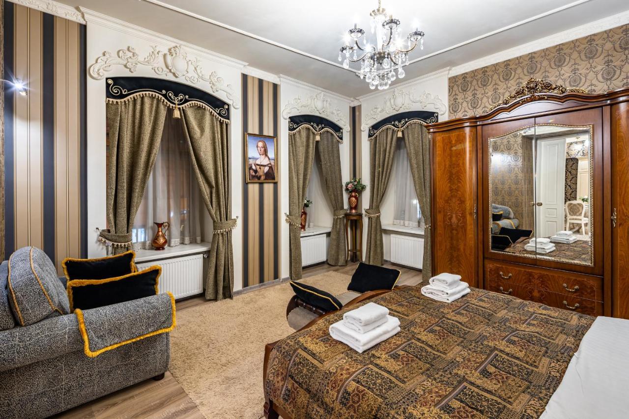 Classic Royal Central Apartment. Balcony And A/C إلفيف المظهر الخارجي الصورة